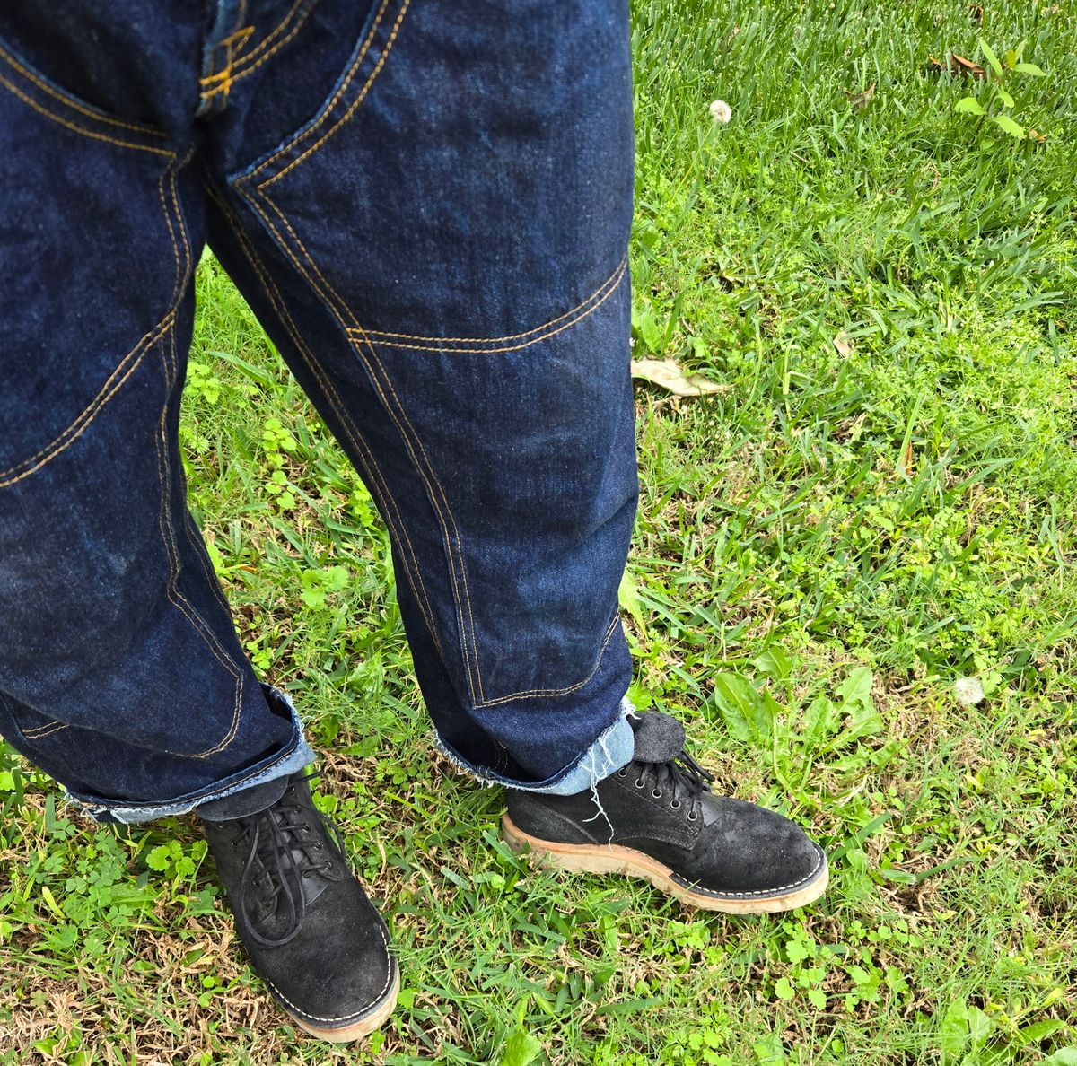 Photo by vestedmember on November 4, 2024 of the Nicks MH64 in Seidel MaxSupport Black Roughout.