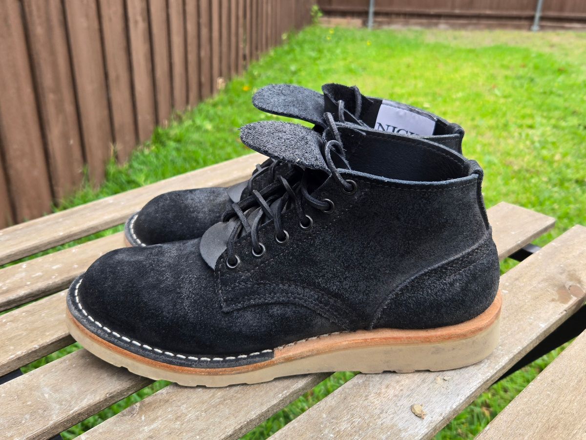 Photo by vestedmember on November 4, 2024 of the Nicks MH64 in Seidel MaxSupport Black Roughout.