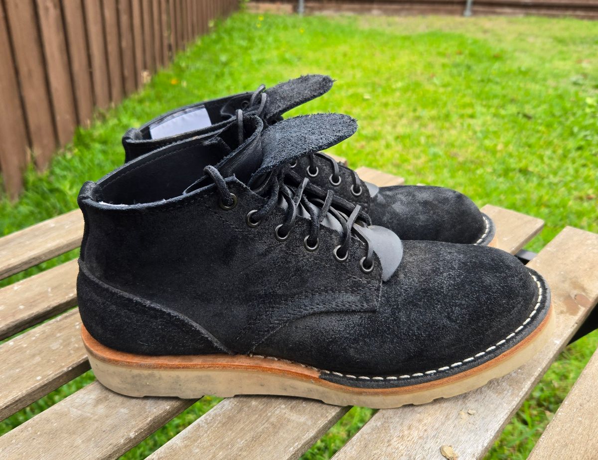 Photo by vestedmember on November 4, 2024 of the Nicks MH64 in Seidel MaxSupport Black Roughout.