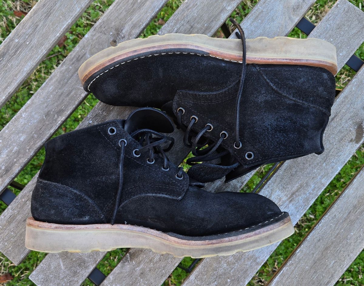 Photo by vestedmember on February 3, 2025 of the Nicks MH64 in Seidel MaxSupport Black Roughout.