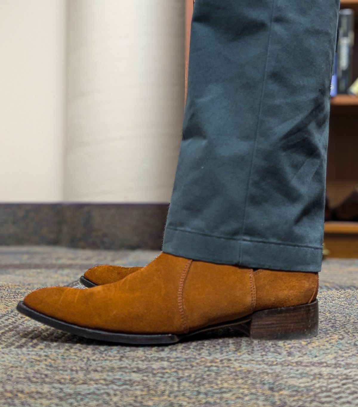 Photo by prospect_joe on May 20, 2025 of the The Last Shoemaker Cigar Time in Tan Suede.