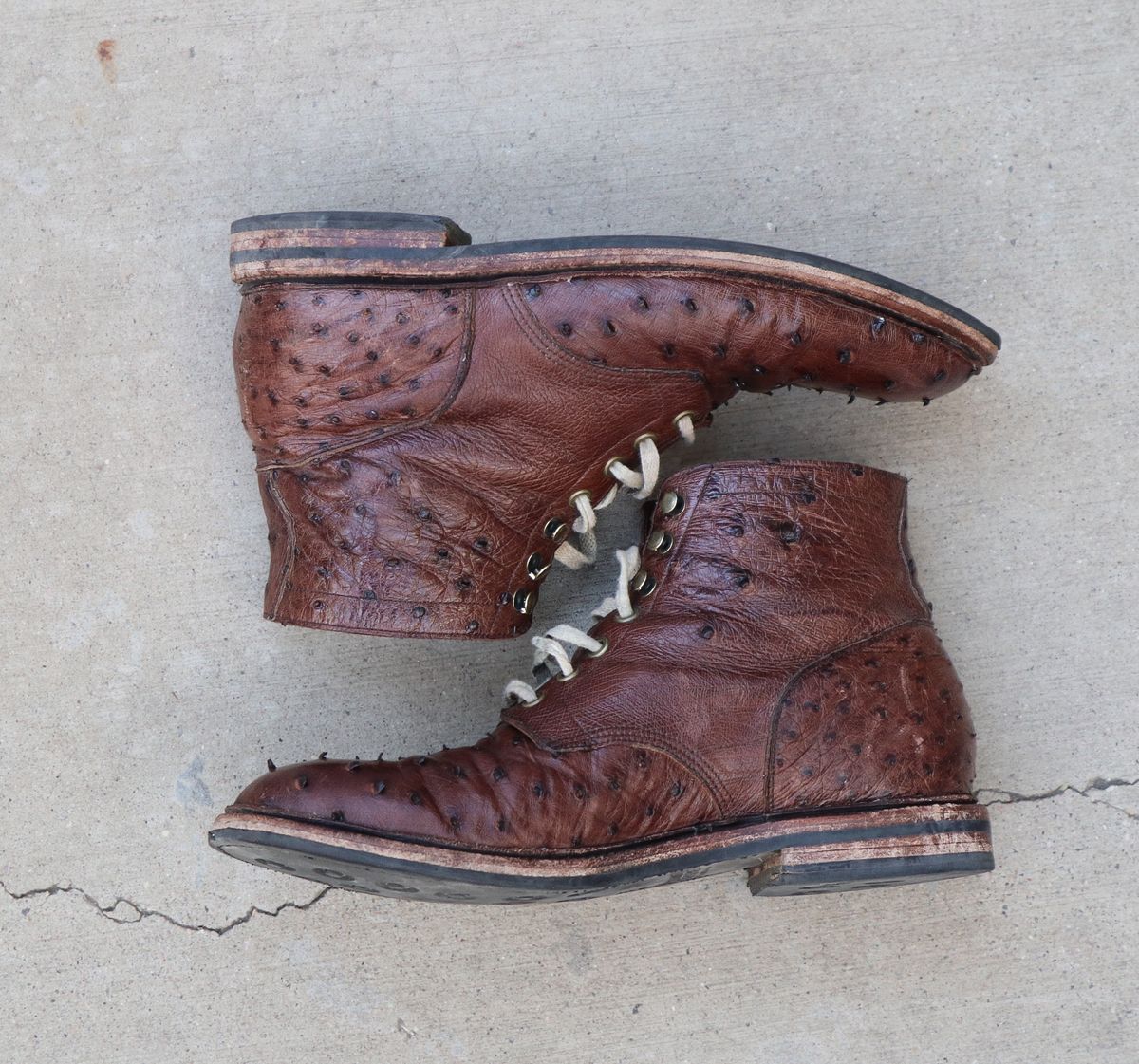 Photo by prospect_joe on March 1, 2024 of the Grant Stone Diesel Boot in Kango Tobacco Ostrich.