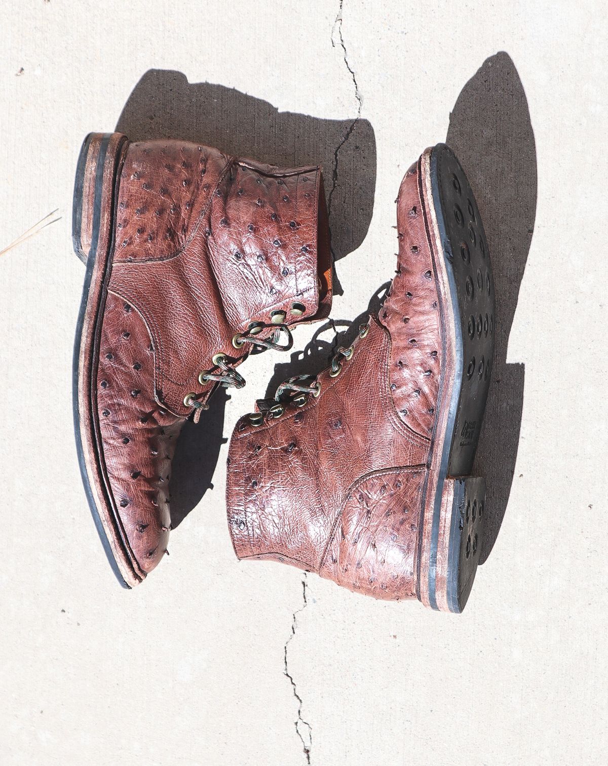 Photo by prospect_joe on April 2, 2024 of the Grant Stone Diesel Boot in Kango Tobacco Ostrich.