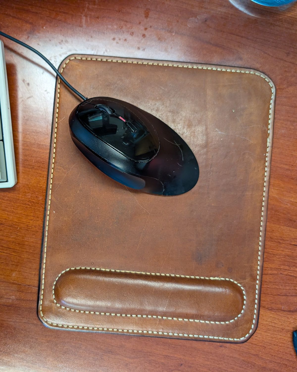 Photo by prospect_joe on March 2, 2026 of the Timber N Tan Padded Mouse Pad in Unknown Leather.