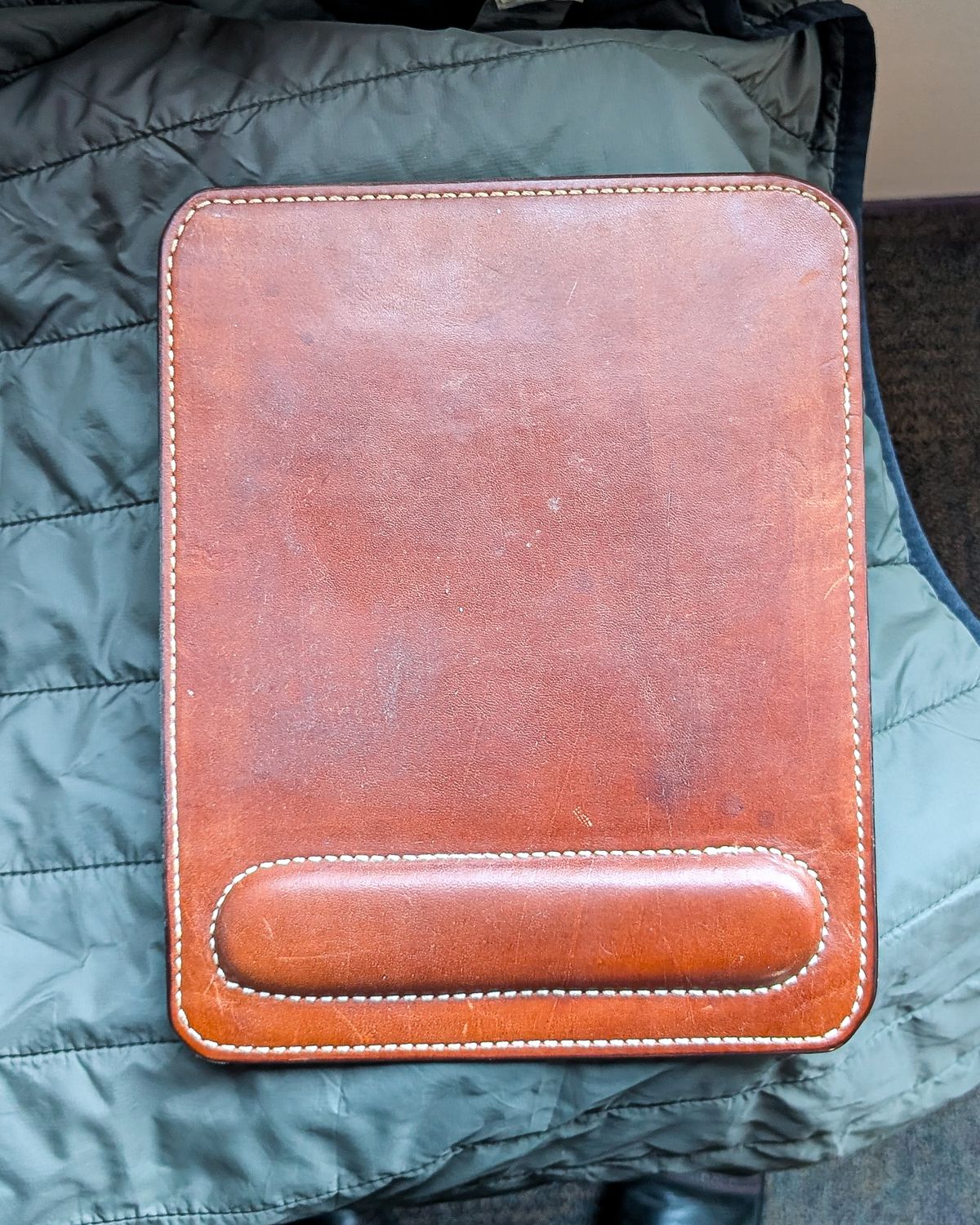 Photo by prospect_joe on April 2, 2026 of the Timber N Tan Padded Mouse Pad in Unknown Leather.