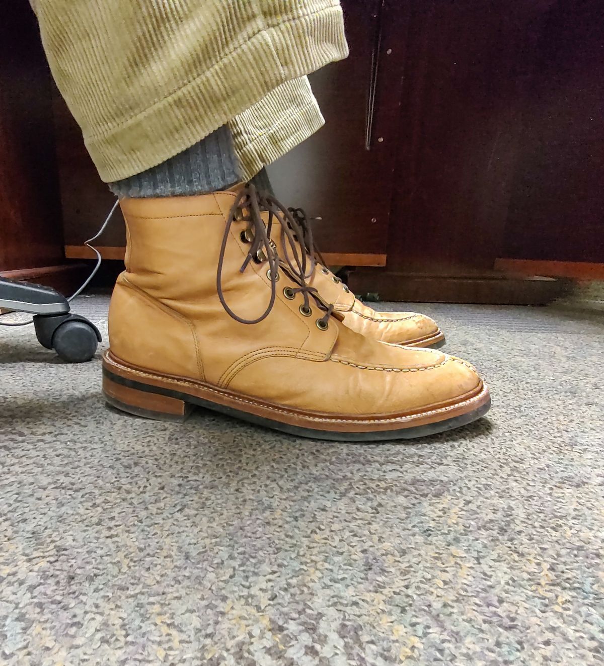 Photo by prospect_joe on September 18, 2024 of the Grant Stone Ottawa Boot in Incas Natural Kangaroo.