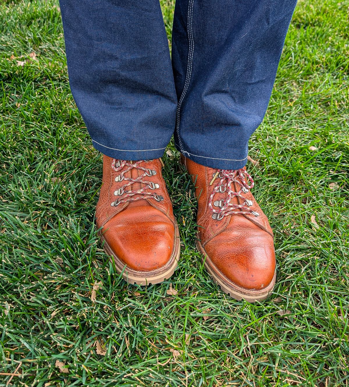 Photo by prospect_joe on August 28, 2025 of the Enzo Bonafe 3853 in Horween Natural Bison.