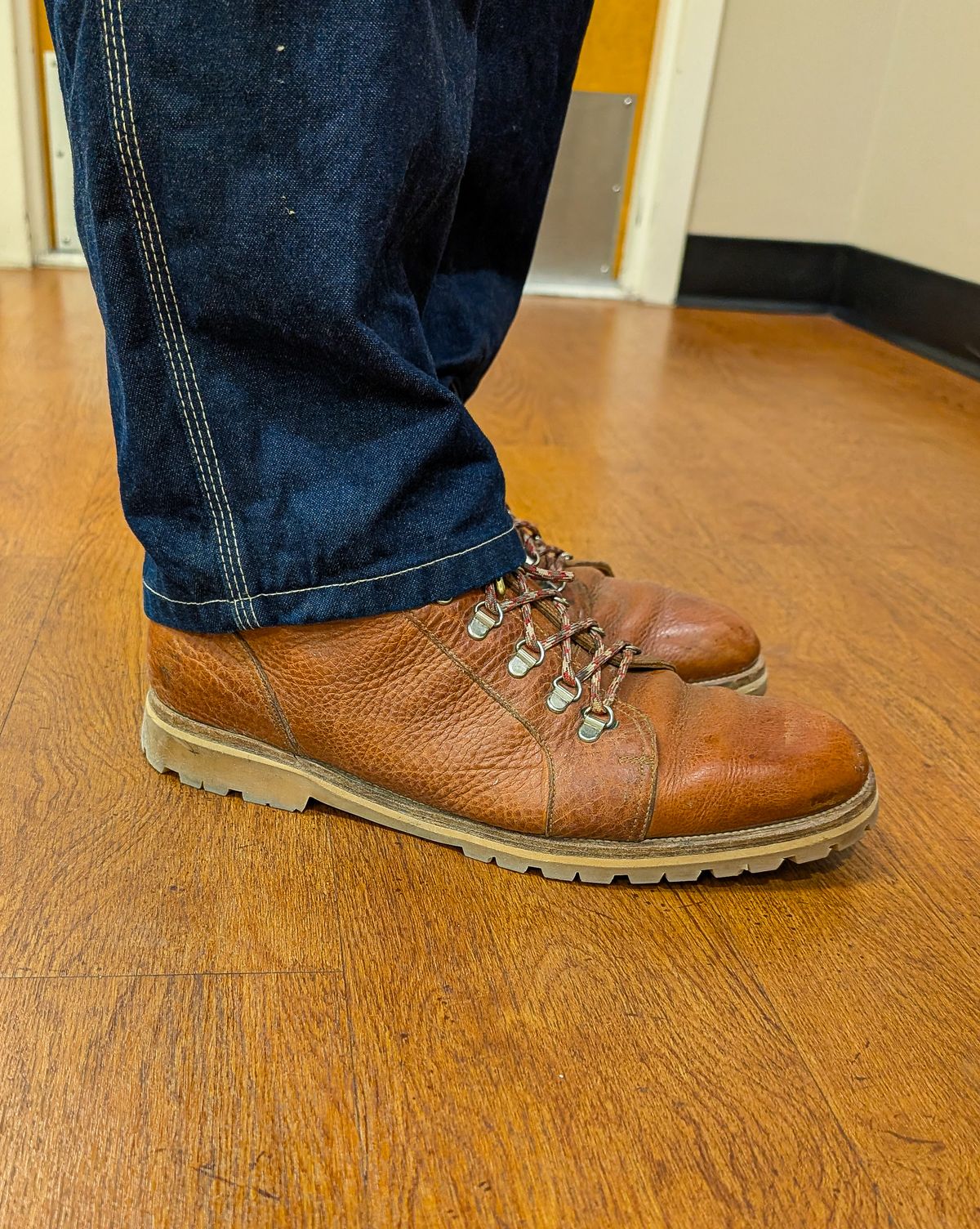 Photo by prospect_joe on September 17, 2025 of the Enzo Bonafe 3853 in Horween Natural Bison.