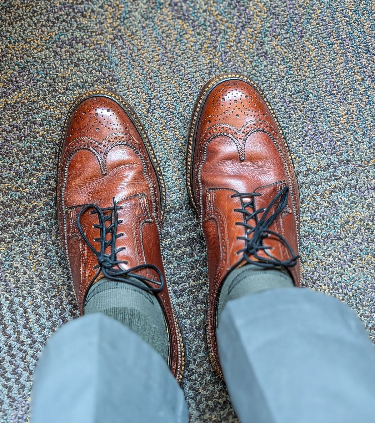 Photo by prospect_joe on July 2, 2025 of the Florsheim Imperial Kenmoor 93602 in Hand Stained Brown.