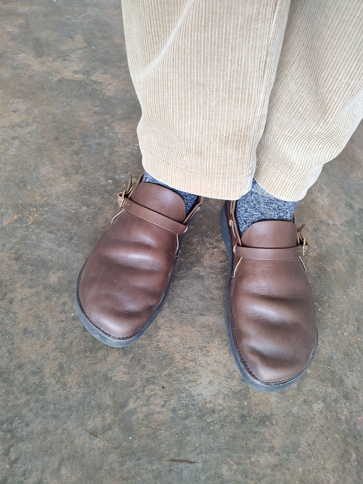 Photo by prospect_joe on August 5, 2024 of the Aurora Shoe Co. Middle English in Horween Olive Chromexcel.