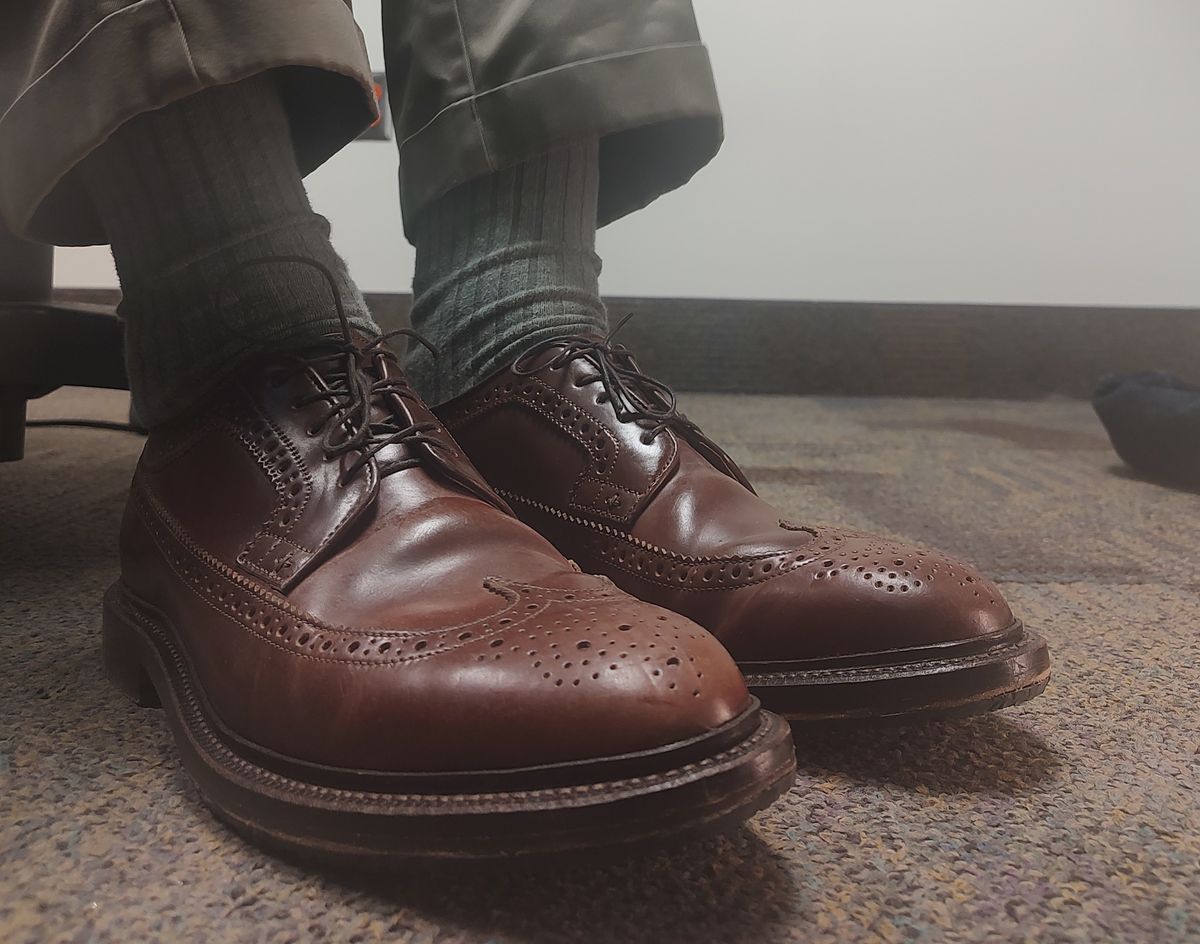 Photo by prospect_joe on June 28, 2024 of the Grant Stone Longwing in Horween Garnet Shell Cordovan.