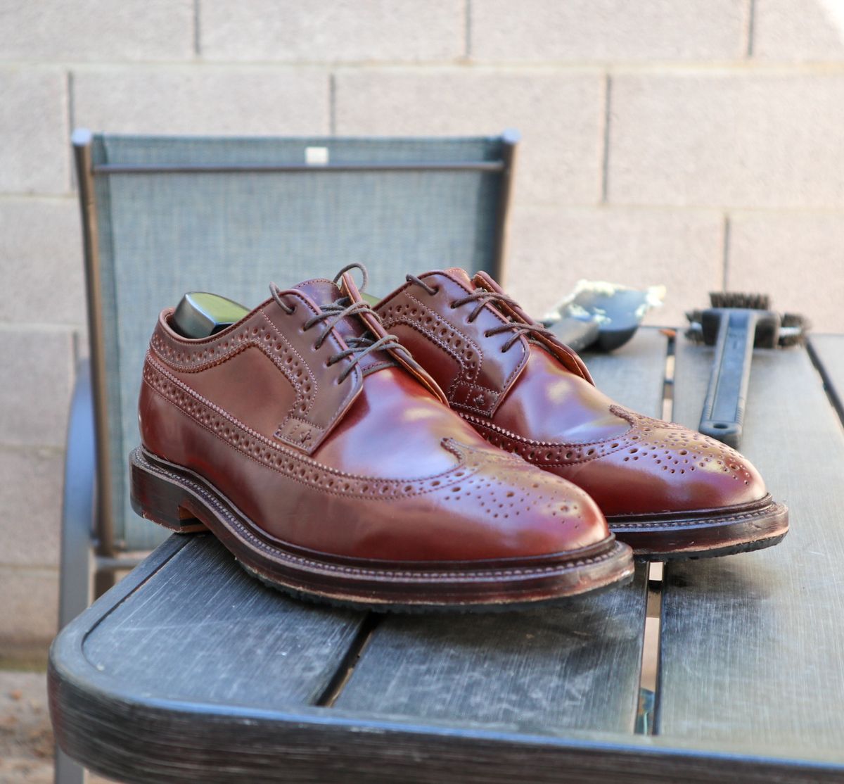 Photo by prospect_joe on July 4, 2024 of the Grant Stone Longwing in Horween Garnet Shell Cordovan.