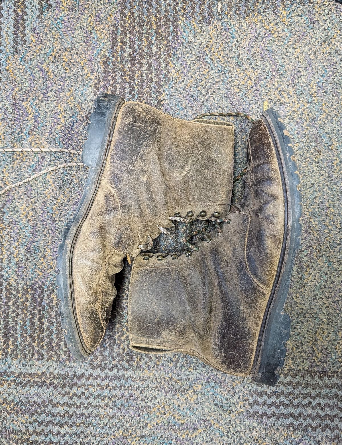 Photo by prospect_joe on January 25, 2026 of the Crockett & Jones Shannon in Crockett & Jones / Natural Rough Out Suede.