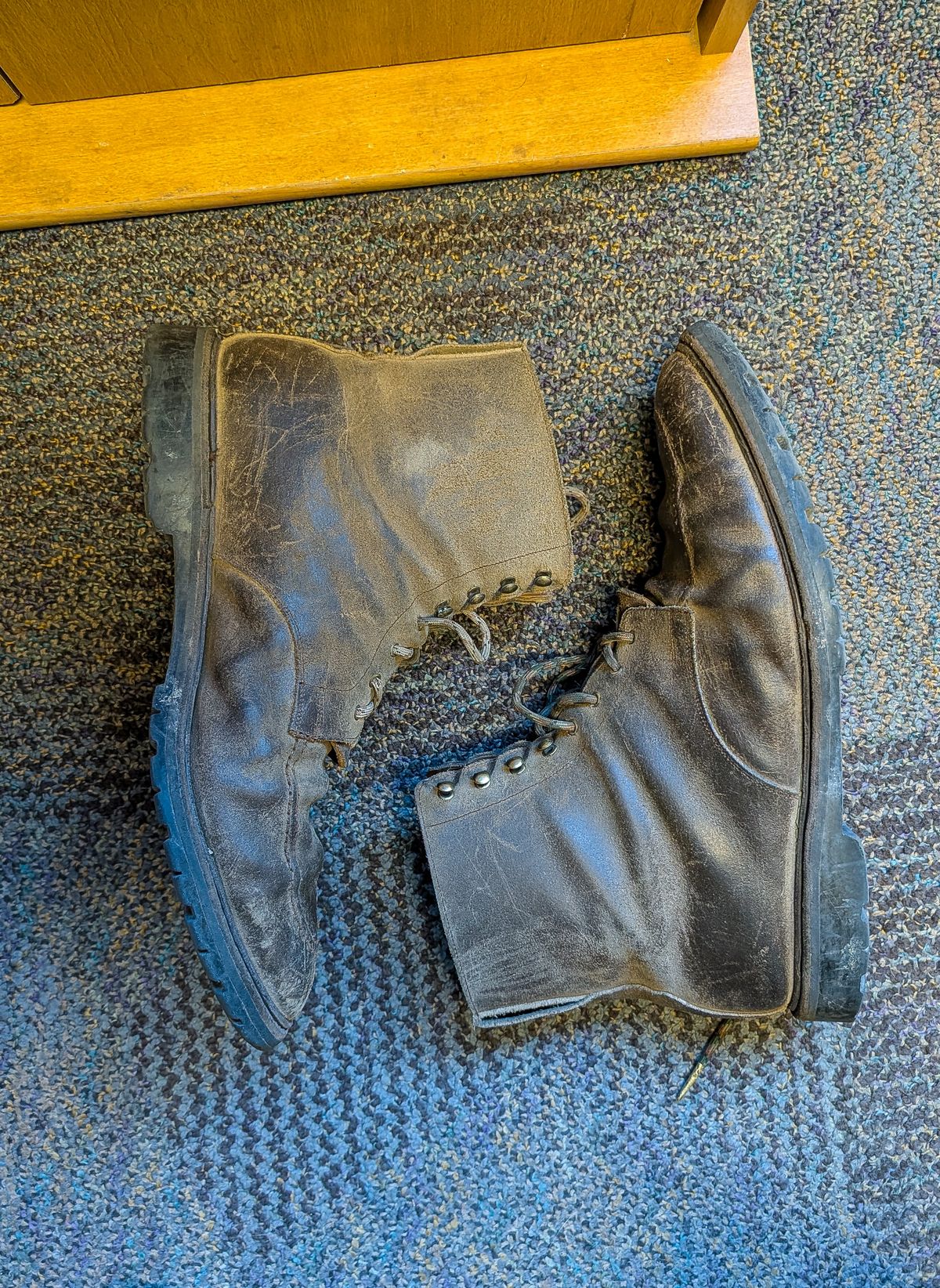 Photo by prospect_joe on February 7, 2026 of the Crockett & Jones Shannon in Crockett & Jones / Natural Rough Out Suede.