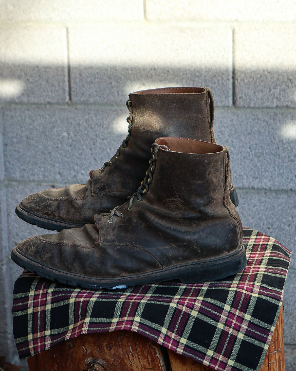 Photo by prospect_joe on March 31, 2026 of the Crockett & Jones Shannon in Crockett & Jones / Natural Rough Out Suede.