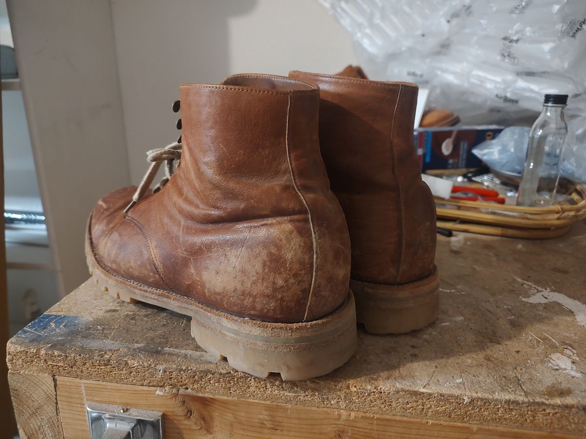 Photo by prospect_joe on July 27, 2024 of the Grant Stone Edward Boot in Incas Rust Kangaroo.