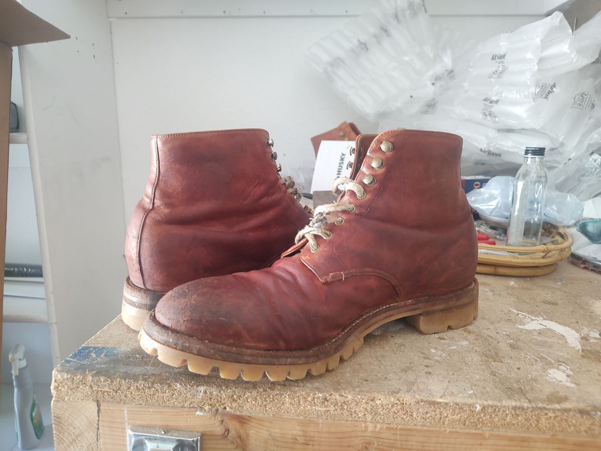 Photo by prospect_joe on July 28, 2024 of the Grant Stone Edward Boot in Incas Rust Kangaroo.