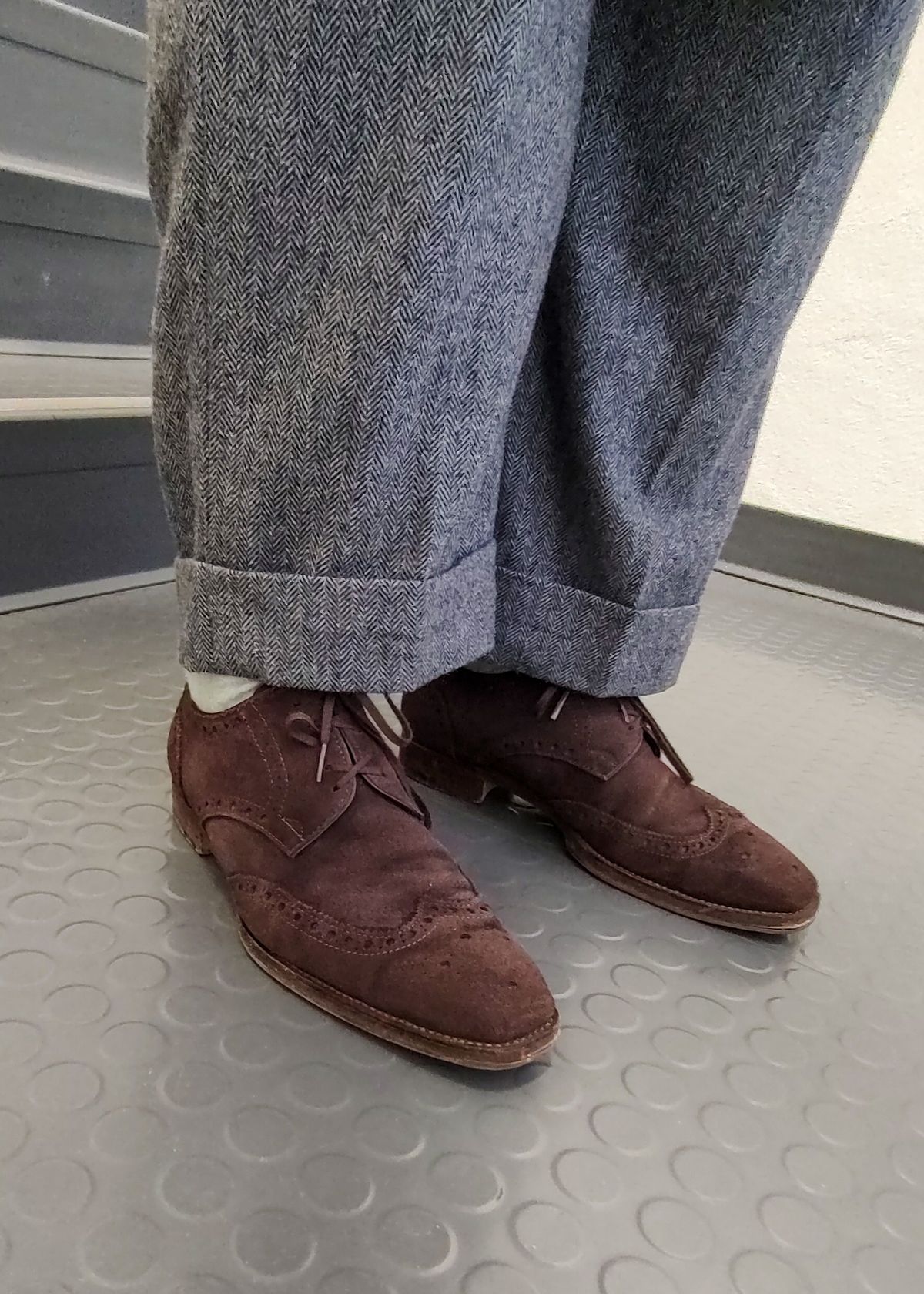 Photo by prospect_joe on May 21, 2024 of the The Last Shoemaker Boston in Brown Suede.