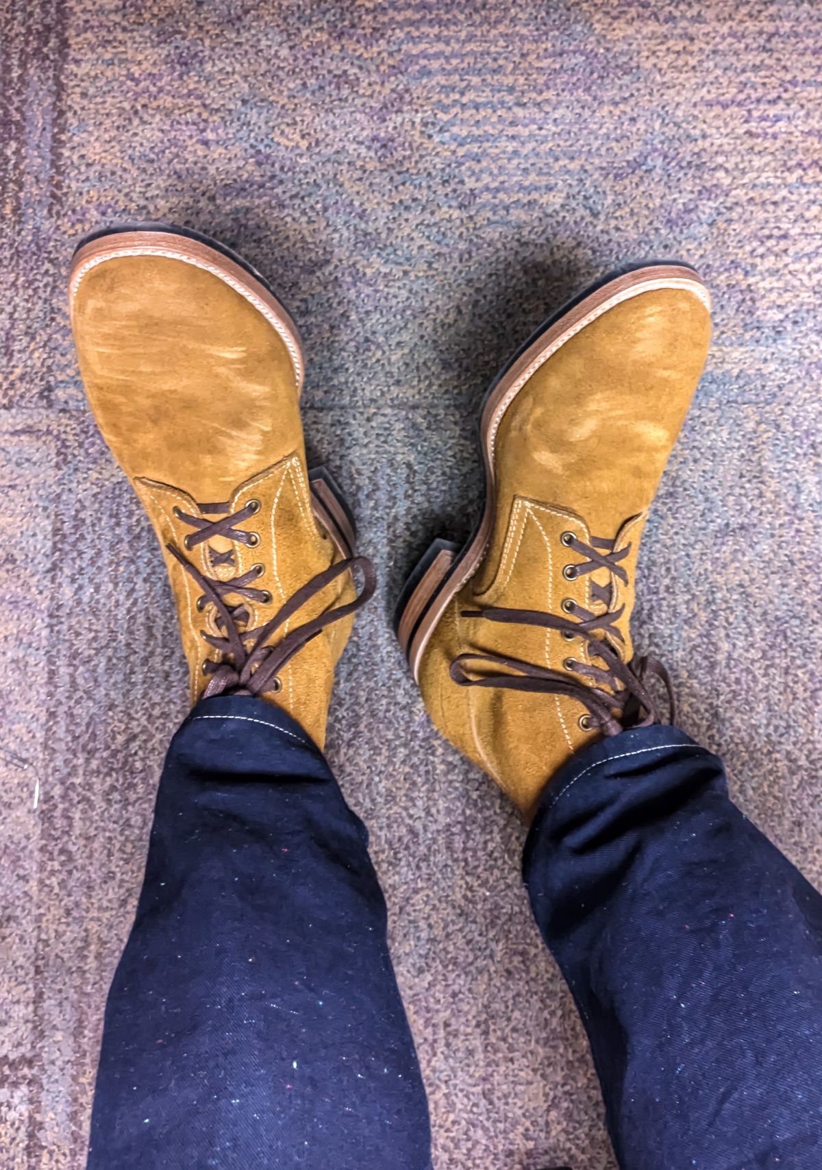 Photo by prospect_joe on November 1, 2024 of the Kiattoko Handmade Boondockers in Horween Wheat Chamois Roughout.