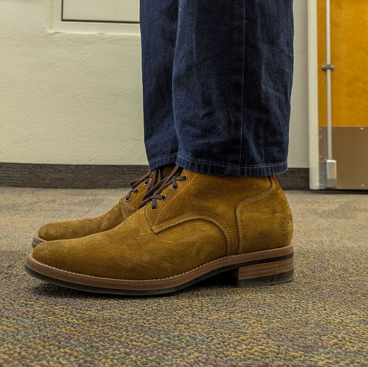 Photo by prospect_joe on January 29, 2025 of the Kiattoko Handmade Boondockers in Horween Wheat Chamois Roughout.