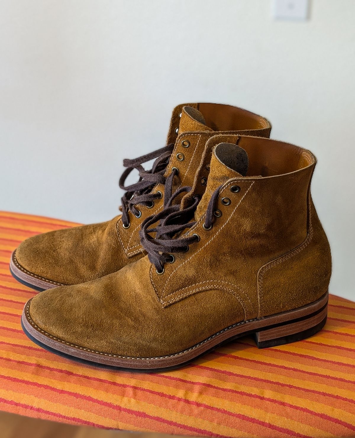Photo by prospect_joe on June 30, 2025 of the Kiattoko Handmade Boondockers in Horween Wheat Chamois Roughout.