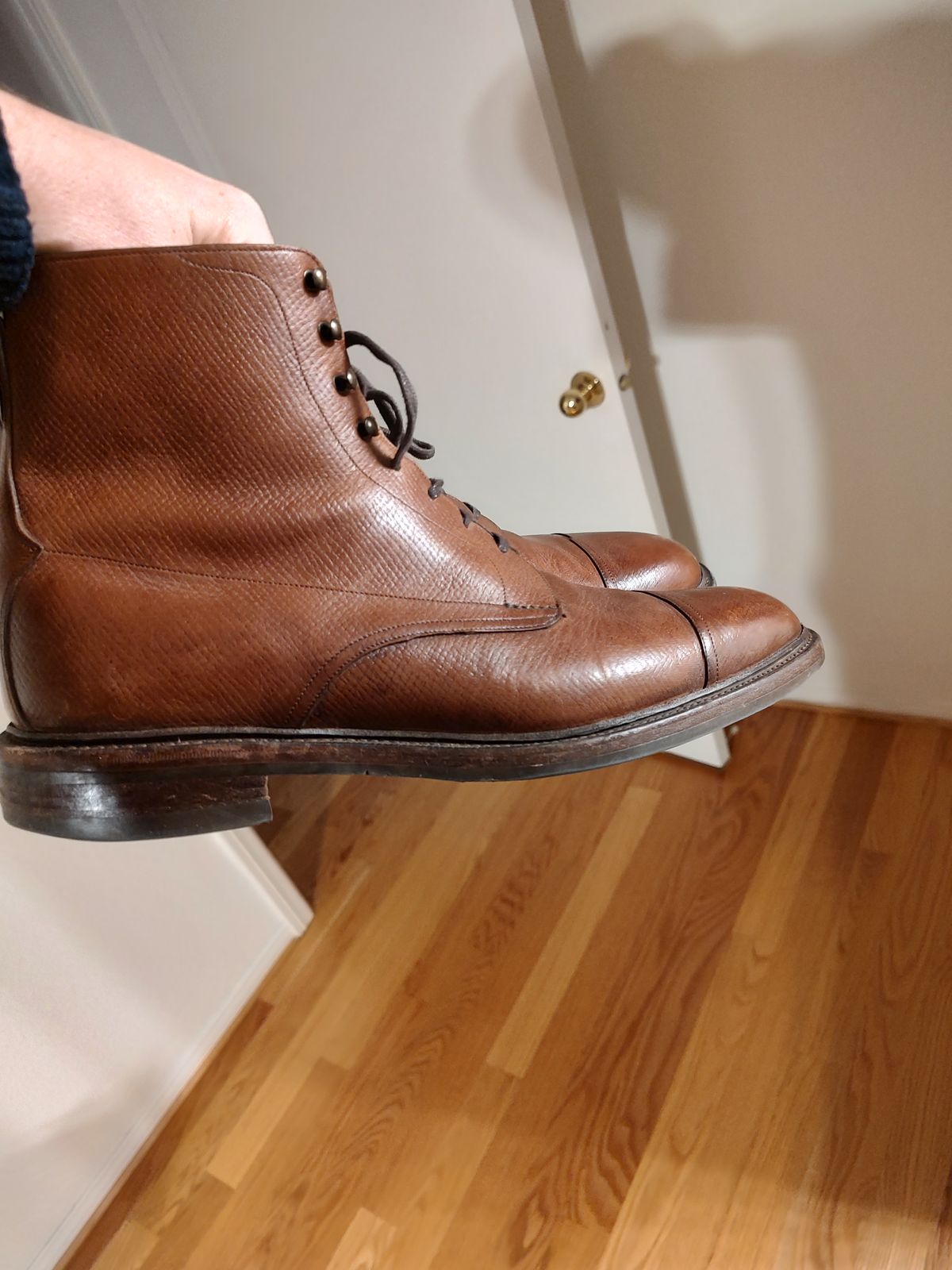 Photo by prospect_joe on December 15, 2023 of the Gaziano & Girling X Alfred Dunhill Alfred in Tanneries Haas Burgandy Leather.