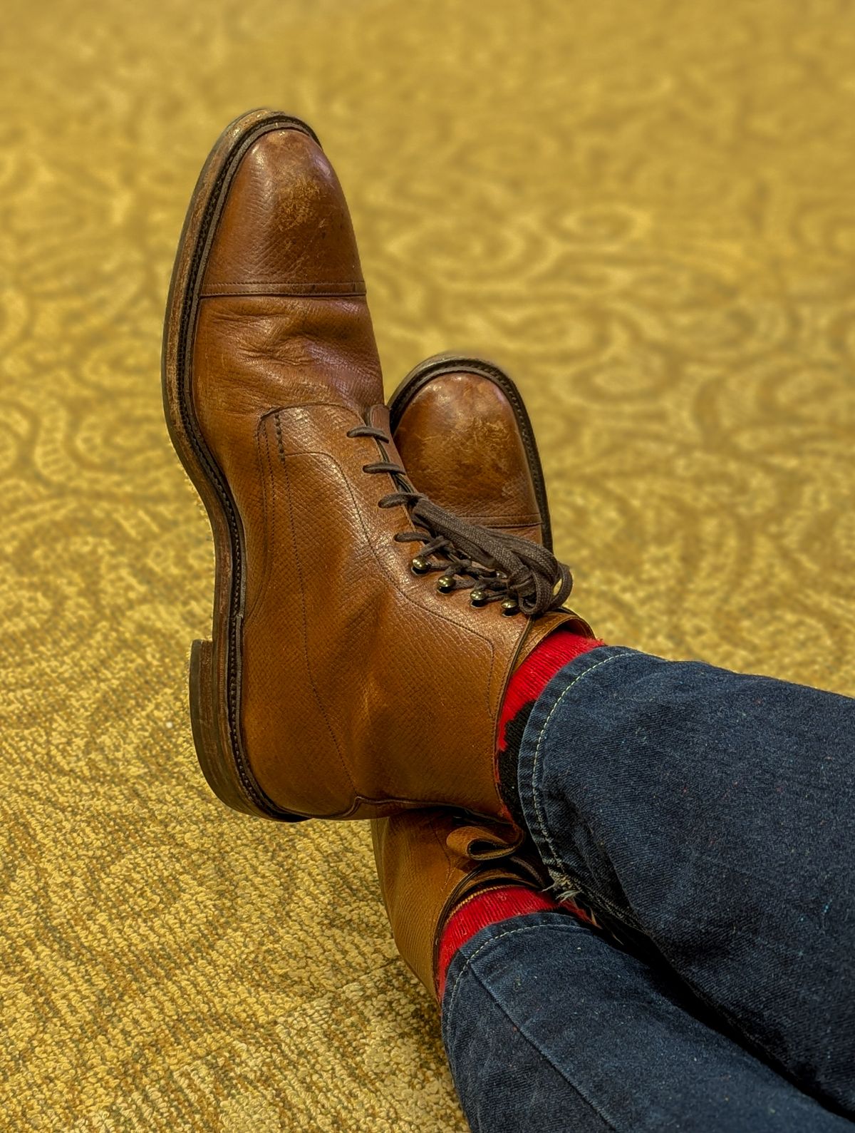 Photo by prospect_joe on February 12, 2025 of the Gaziano & Girling X Alfred Dunhill Alfred in Tanneries Haas Burgandy Leather.