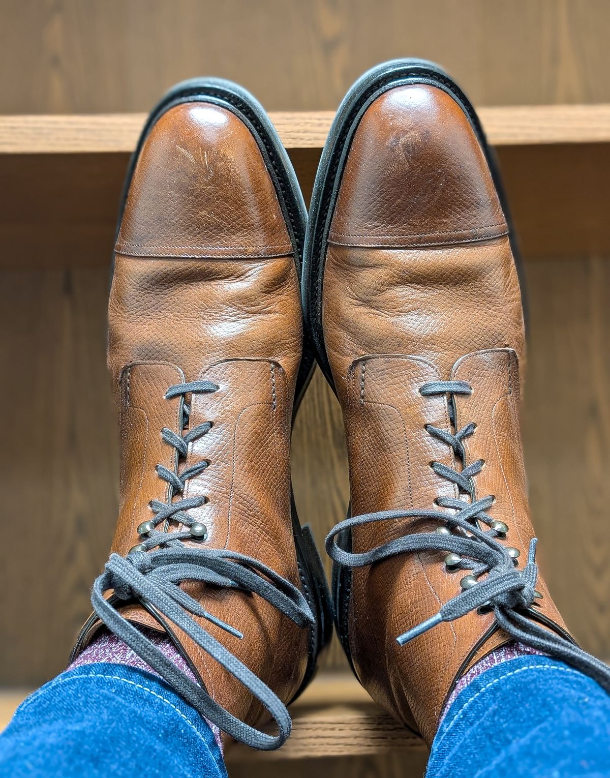Photo by prospect_joe on June 24, 2025 of the Gaziano & Girling X Alfred Dunhill Alfred in Tanneries Haas Burgandy Leather.