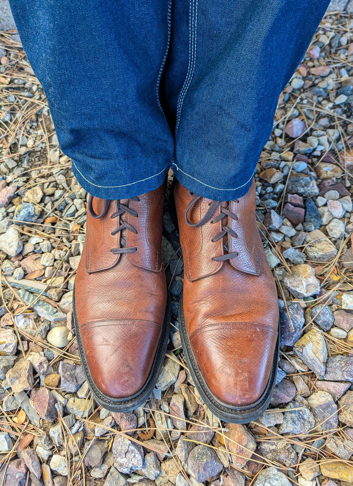 Photo by prospect_joe on September 7, 2025 of the Gaziano & Girling X Alfred Dunhill Alfred in Tanneries Haas Burgandy Leather.