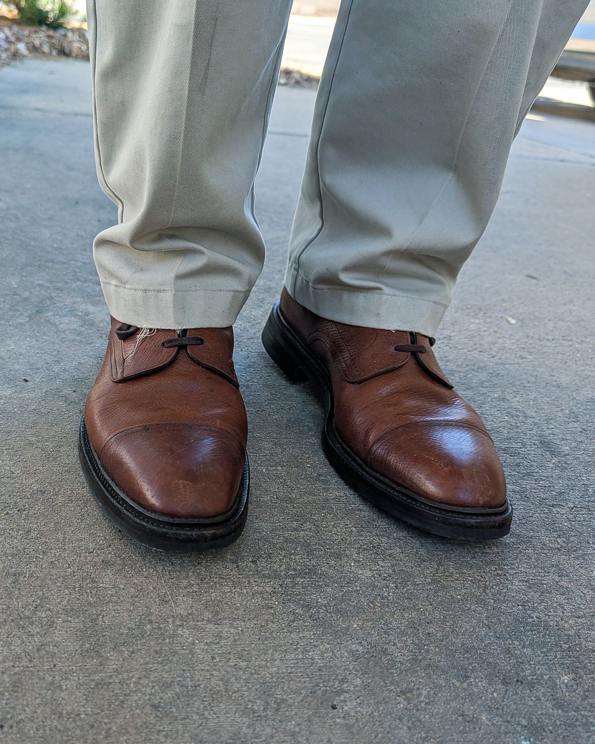 Photo by prospect_joe on April 7, 2026 of the Gaziano & Girling X Alfred Dunhill Alfred in Tanneries Haas Burgandy Leather.