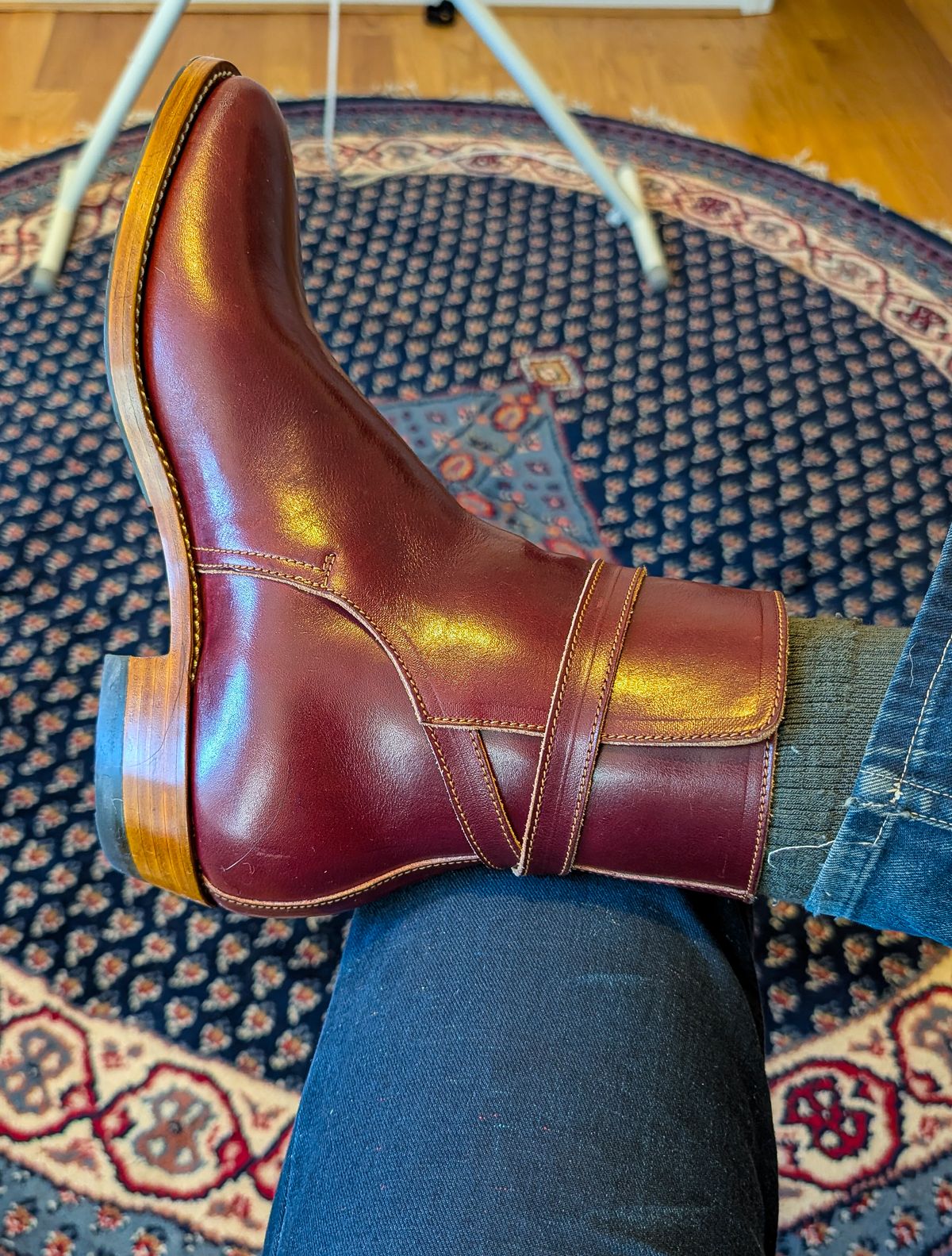 Photo by prospect_joe on July 30, 2025 of the Kiatokko Handmade Jodhpur in Wickett & Craig Burgundy Milled Traditional Harness.