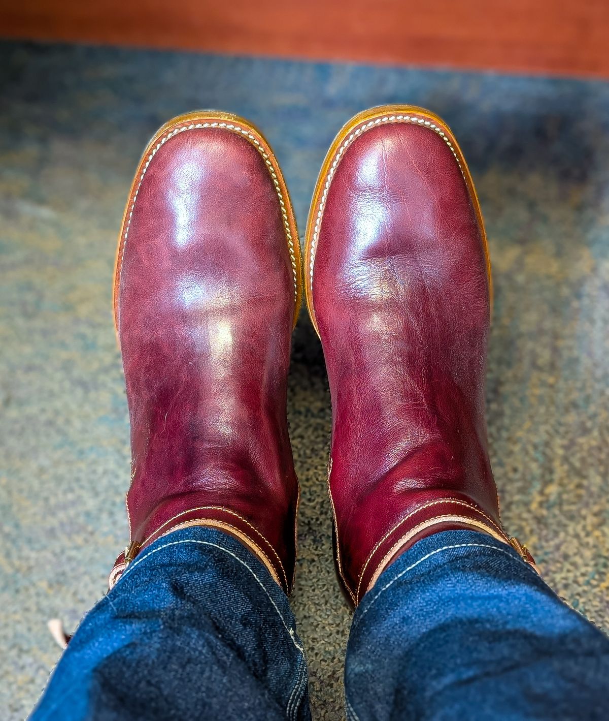 Photo by prospect_joe on September 19, 2025 of the Kiatokko Handmade Jodhpur in Wickett & Craig Burgundy Milled Traditional Harness.