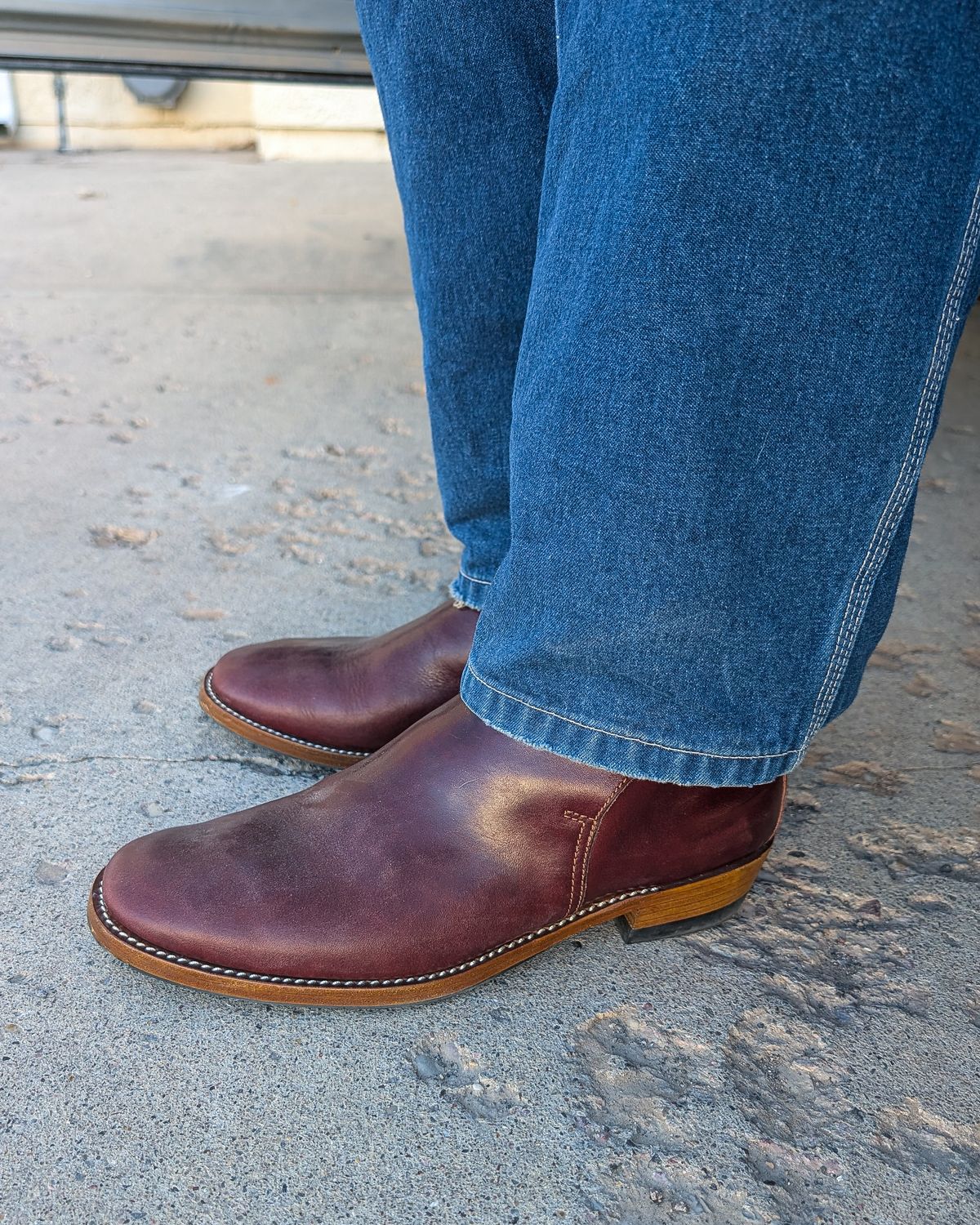 Photo by prospect_joe on April 8, 2026 of the Kiatokko Handmade Jodhpur in Wickett & Craig Burgundy Milled Traditional Harness.