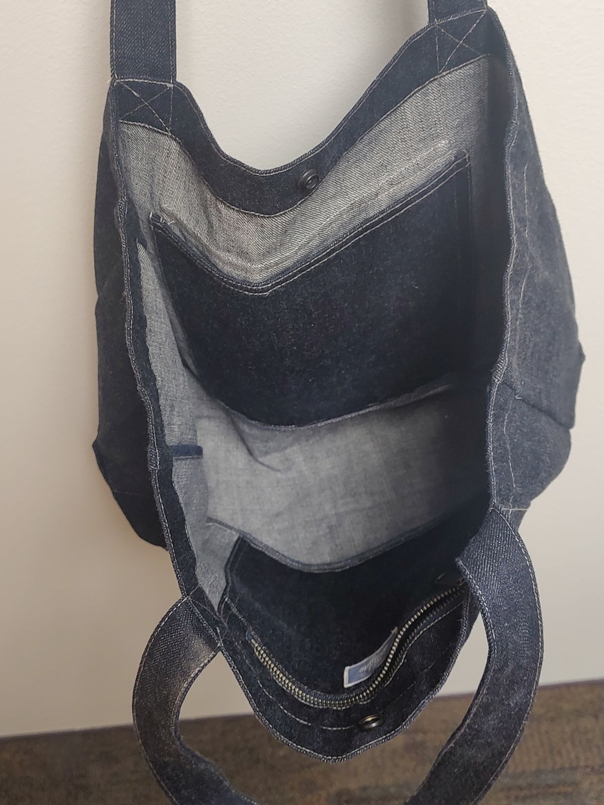 Photo by prospect_joe on January 2, 2024 of the Red Tornado Tote Bag in Unknown Material.
