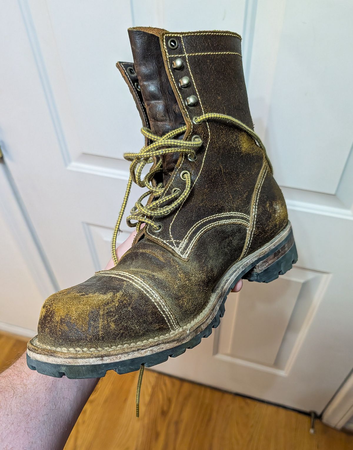 Photo by prospect_joe on October 23, 2025 of the Willie's Handmade Boots Logger in Horween Chromexcel Brown Waxed Flesh.