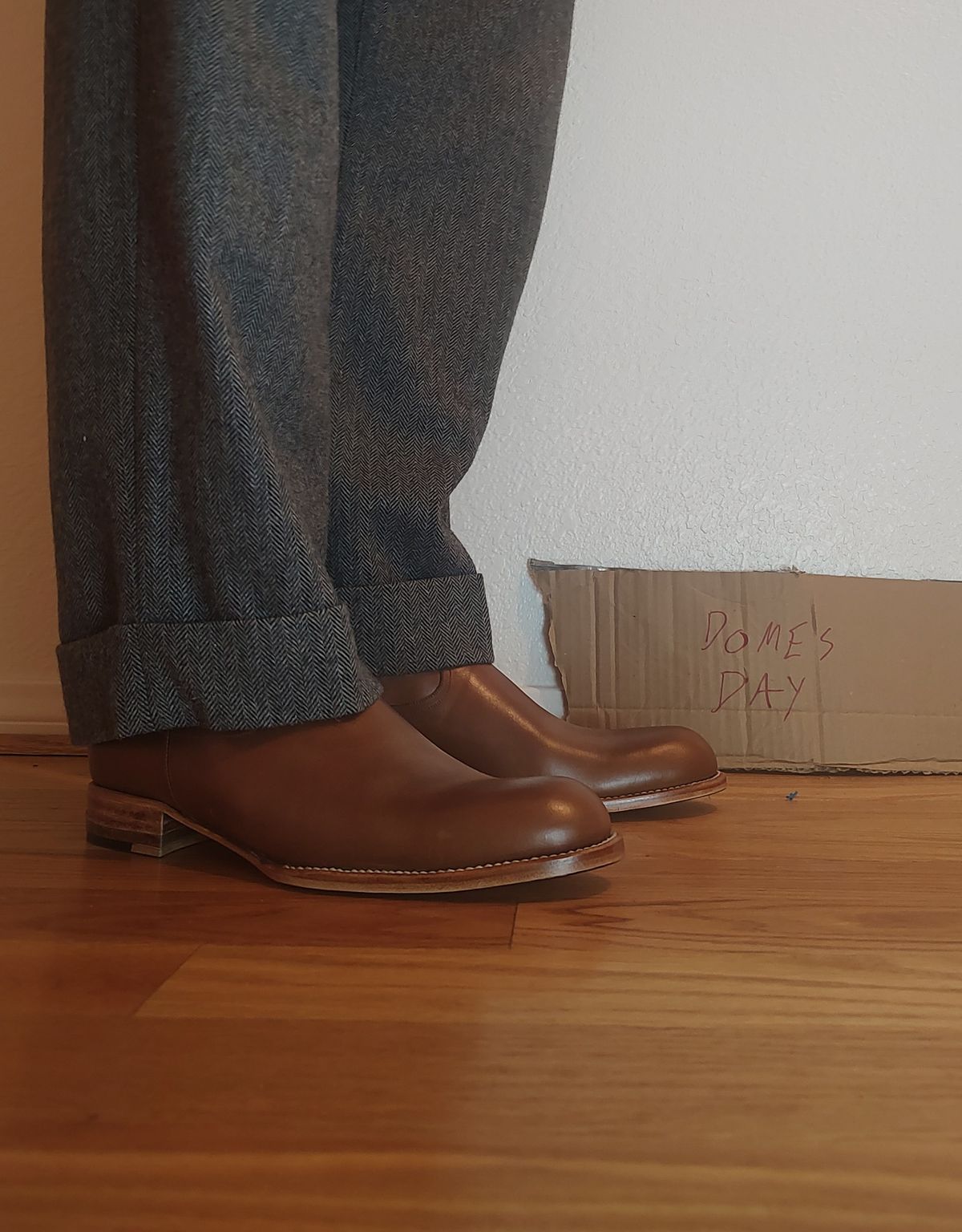 Photo by prospect_joe on October 1, 2024 of the Sapatero Side Zip in Philippine Dark Mustard Calf.