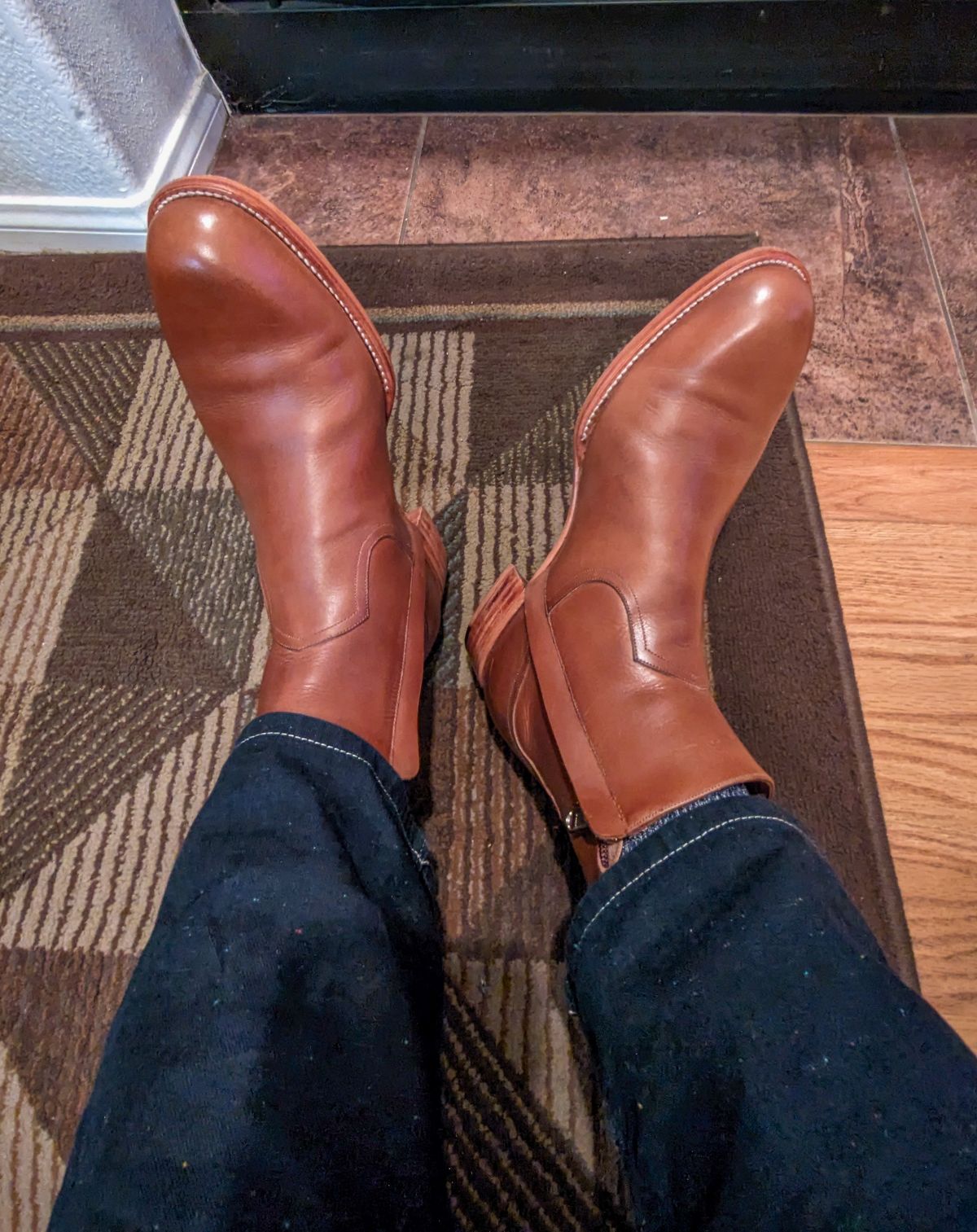 Photo by prospect_joe on November 15, 2024 of the Sapatero Side Zip in Philippine Dark Mustard Calf.