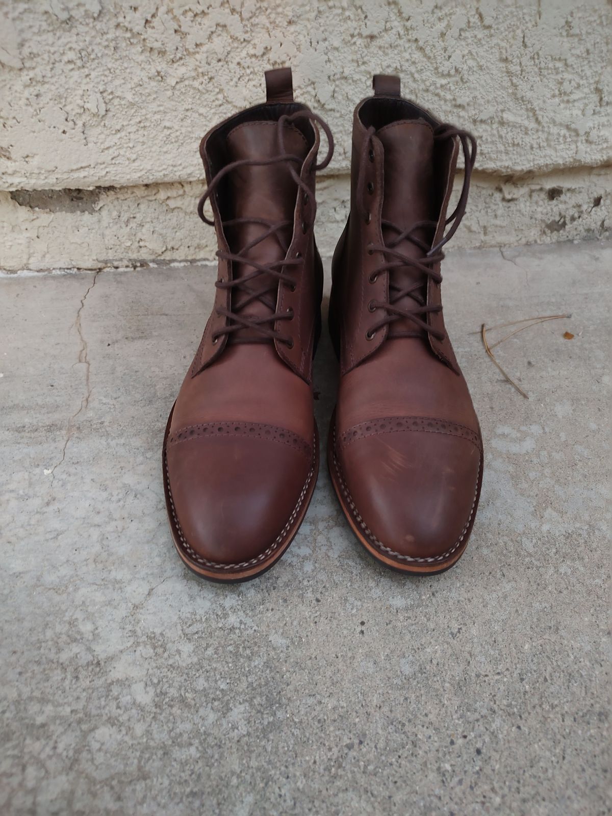 Photo by prospect_joe on October 1, 2022 of the Blkbrd Shoemaker Luchador Service Boot in Unknown Leather.