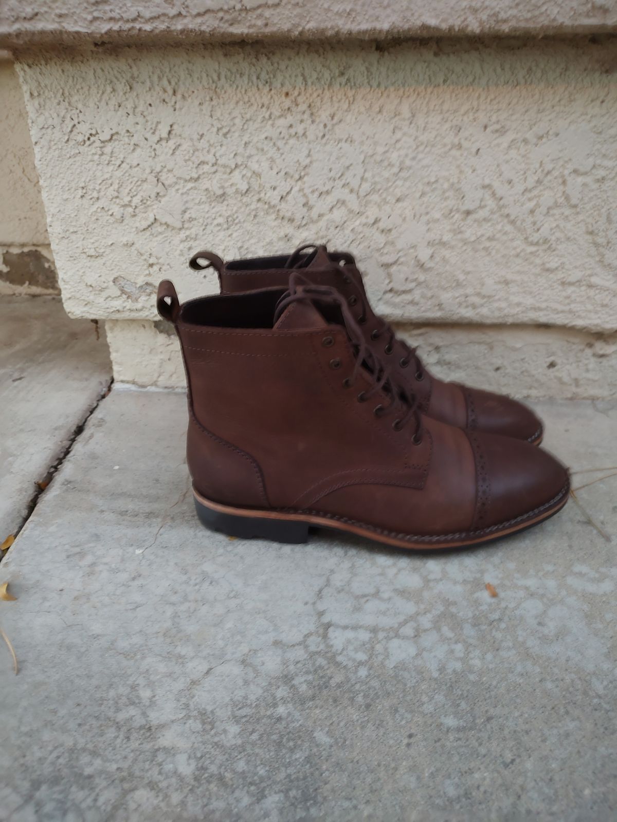 Photo by prospect_joe on October 1, 2022 of the Blkbrd Shoemaker Luchador Service Boot in Unknown Leather.