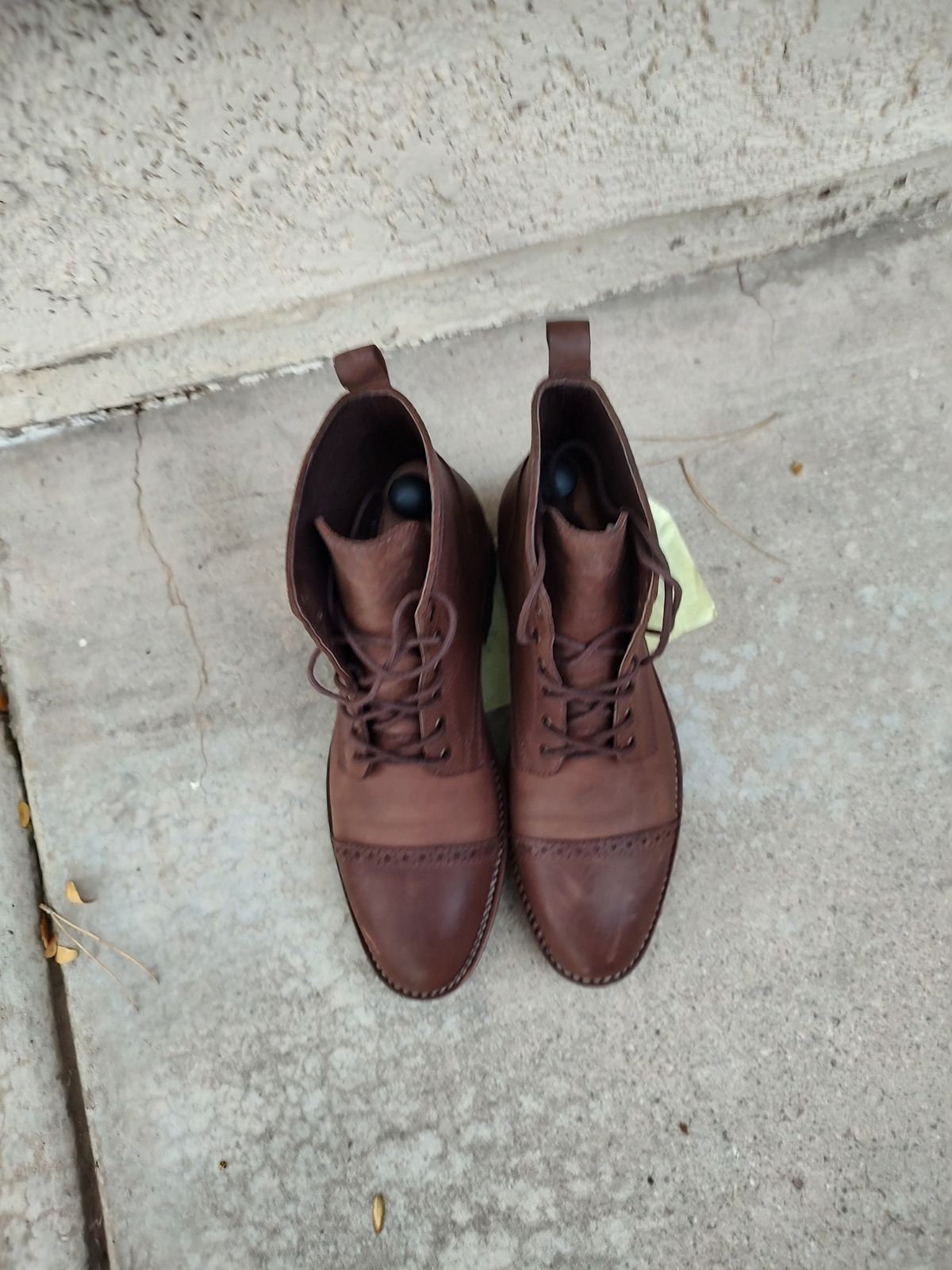 Photo by prospect_joe on October 1, 2022 of the Blkbrd Shoemaker Luchador Service Boot in Unknown Leather.