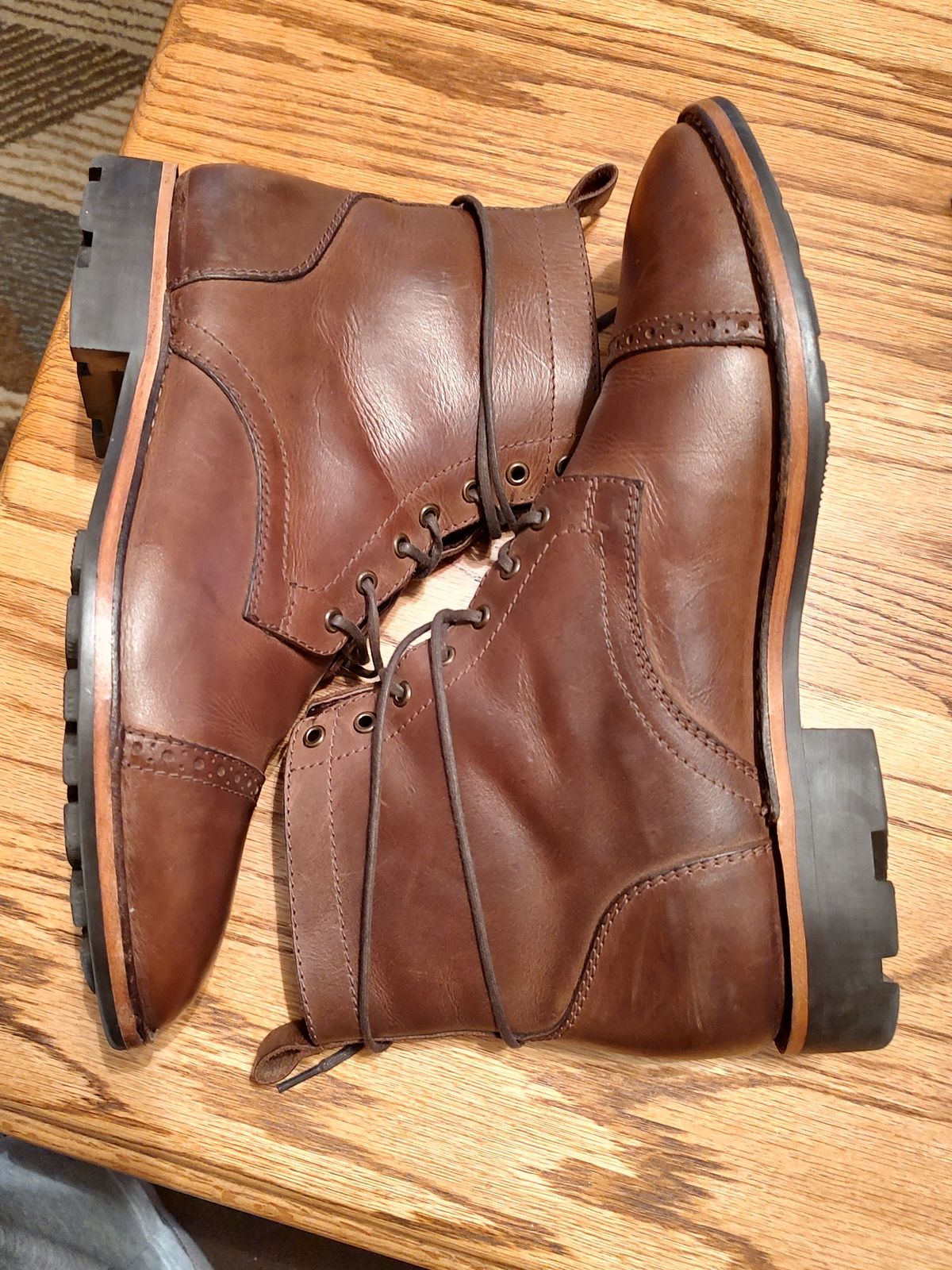 Photo by prospect_joe on October 25, 2022 of the Blkbrd Shoemaker Luchador Service Boot in Unknown Leather.