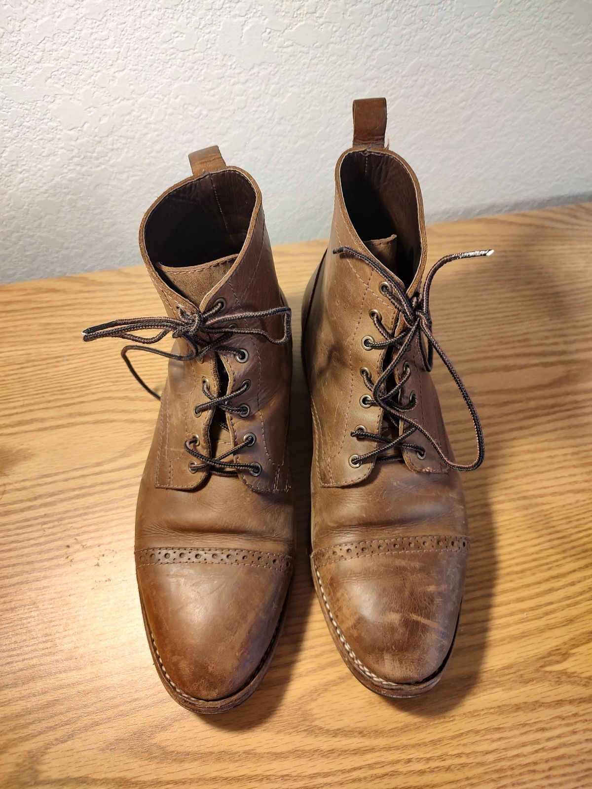 Photo by prospect_joe on January 2, 2023 of the Blkbrd Shoemaker Luchador Service Boot in Unknown Leather.
