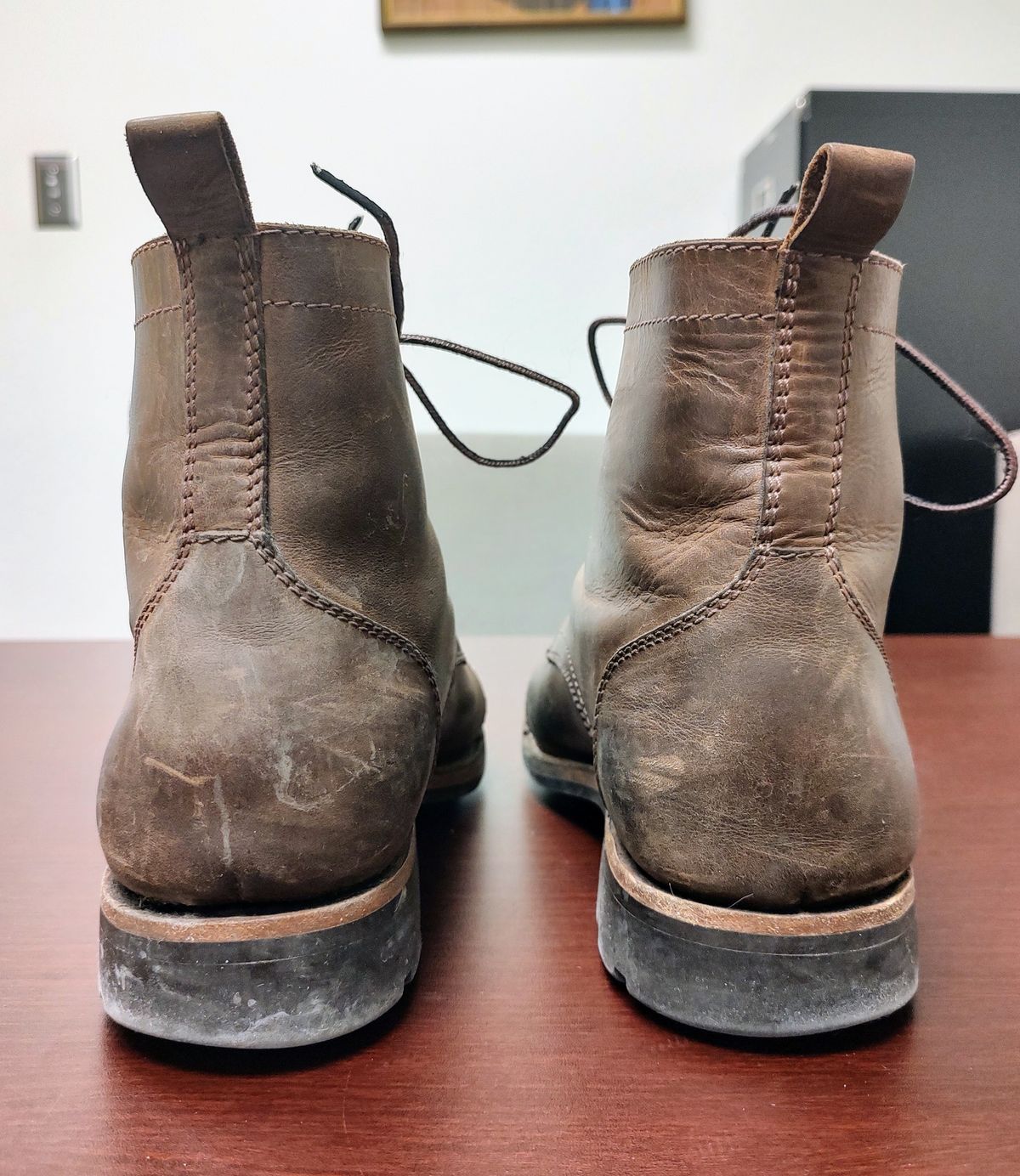 Photo by prospect_joe on February 2, 2023 of the Blkbrd Shoemaker Luchador Service Boot in Unknown Leather.