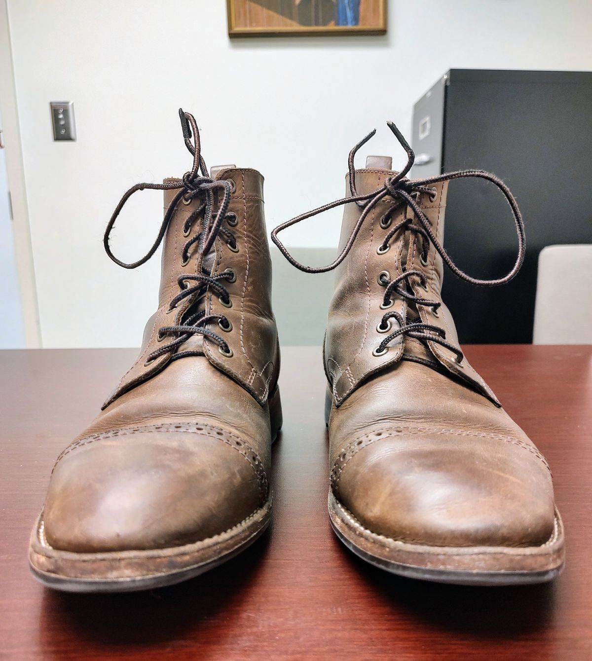 Photo by prospect_joe on February 2, 2023 of the Blkbrd Shoemaker Luchador Service Boot in Unknown Leather.