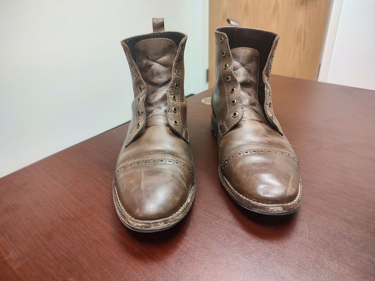 Photo by prospect_joe on March 1, 2023 of the Blkbrd Shoemaker Luchador Service Boot in Unknown Leather.