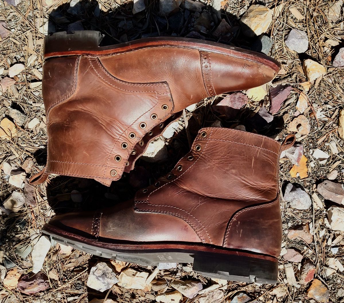 Photo by prospect_joe on April 2, 2023 of the Blkbrd Shoemaker Luchador Service Boot in Unknown Leather.