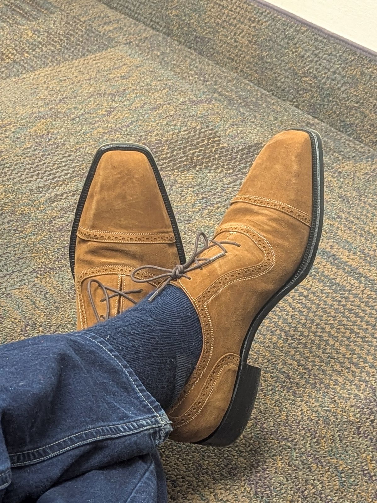 Photo by prospect_joe on February 24, 2025 of the Ichigo Ichie Adelaide Oxford in Unlisted Leather.