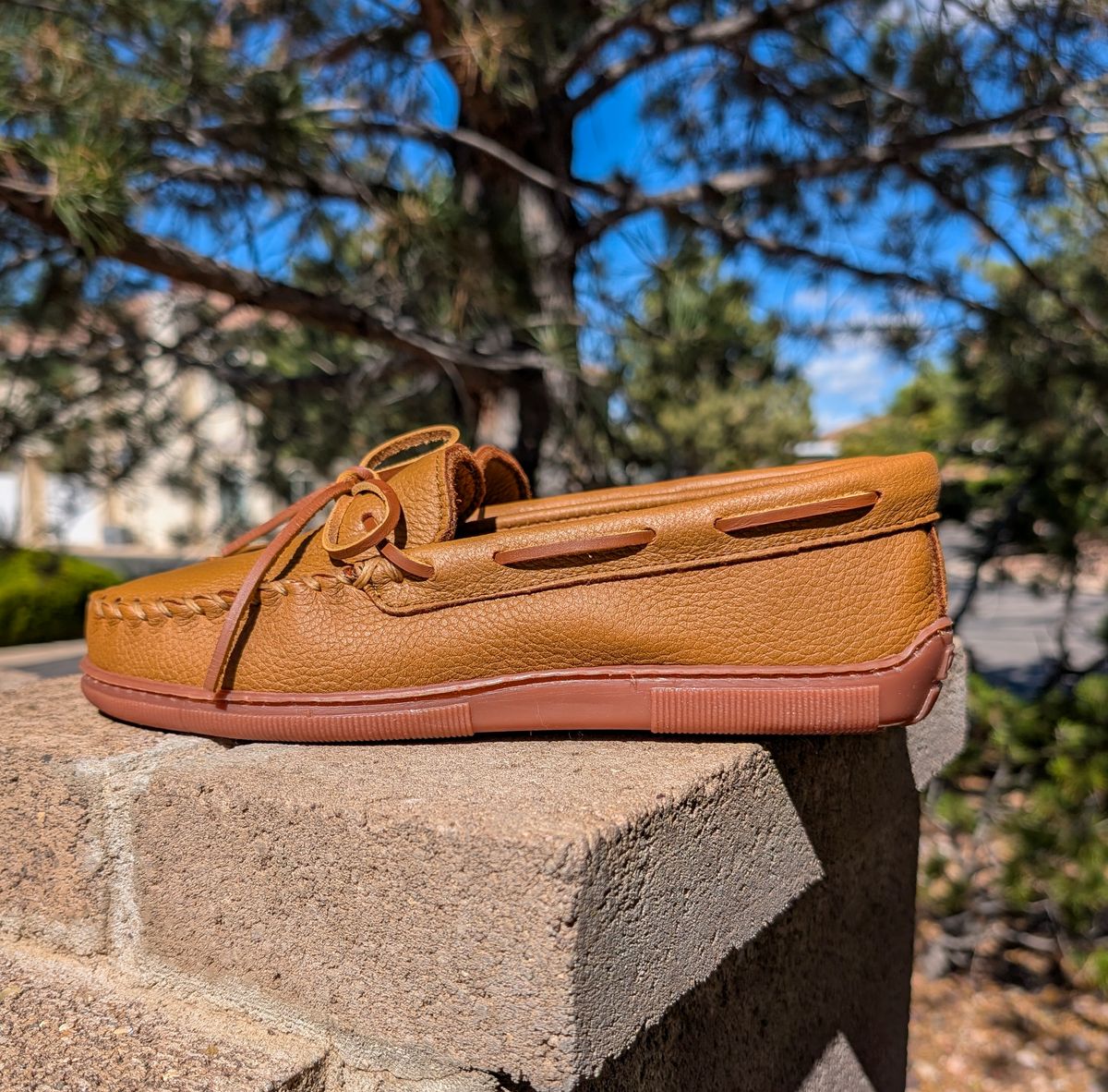Photo by prospect_joe on October 3, 2025 of the Minnetonka Classic Moccasin in Natural Moosehide.