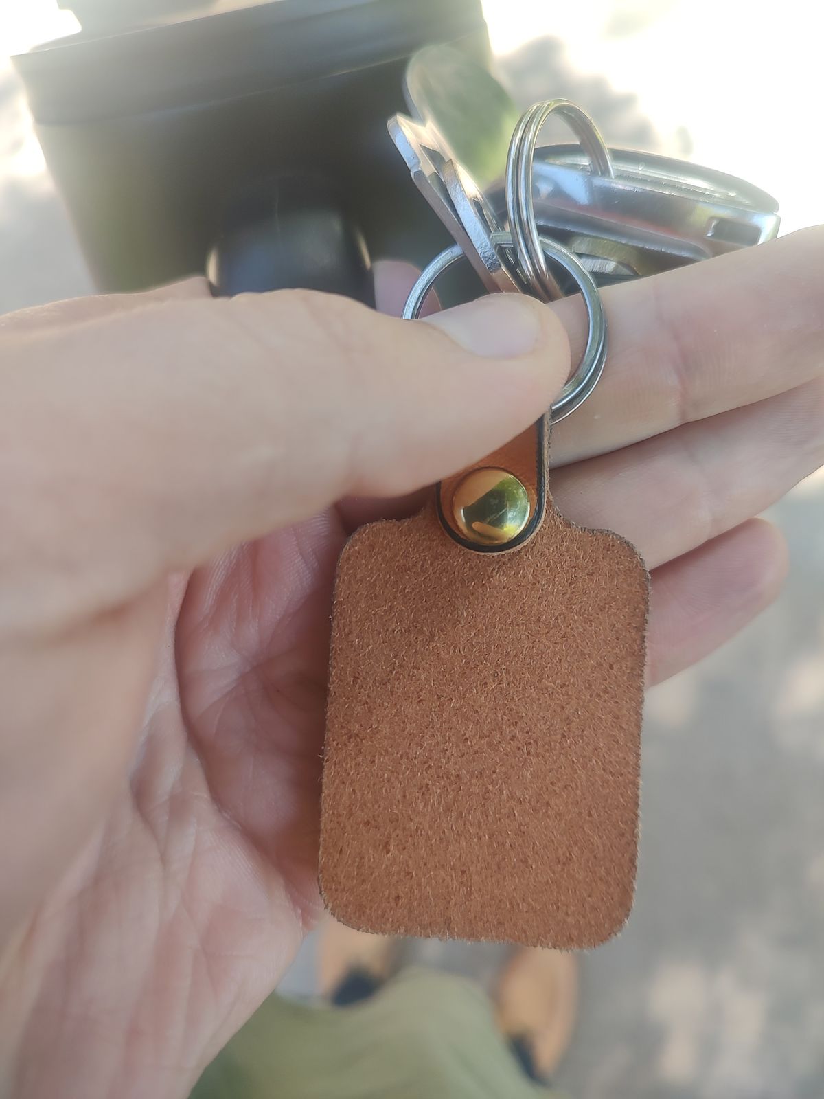 Photo by prospect_joe on August 23, 2024 of the Harker Leatherworks Key Fob in Conceria Walpier Natural Buttero.