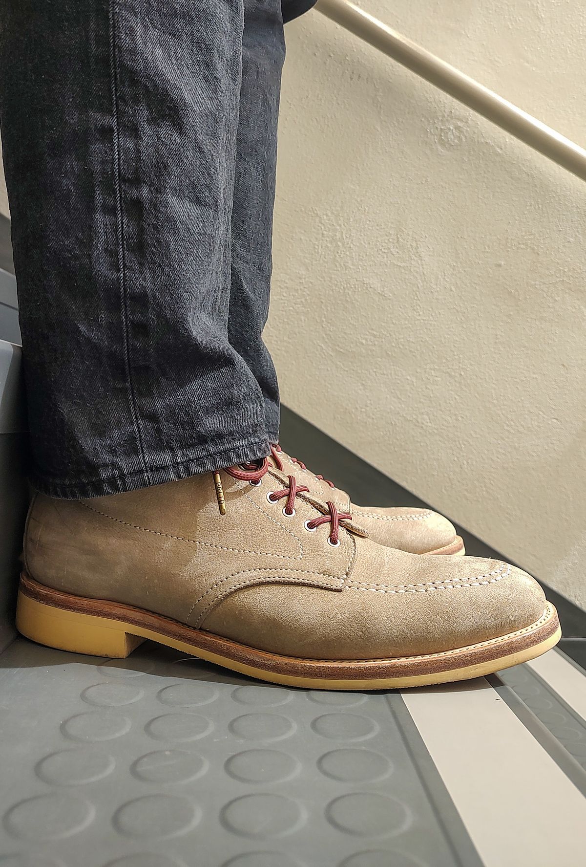 Photo by prospect_joe on May 4, 2024 of the Quan Shoemaker Moc Toe in Canvas Kudu.